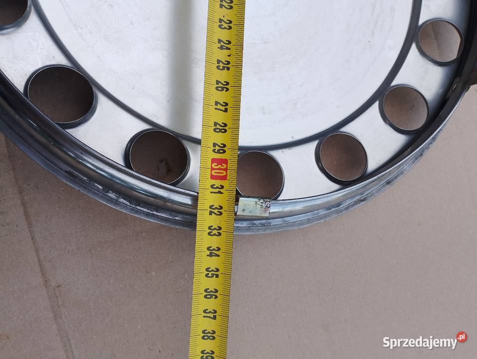 Kołpaki samochodowe metalowe chromowane