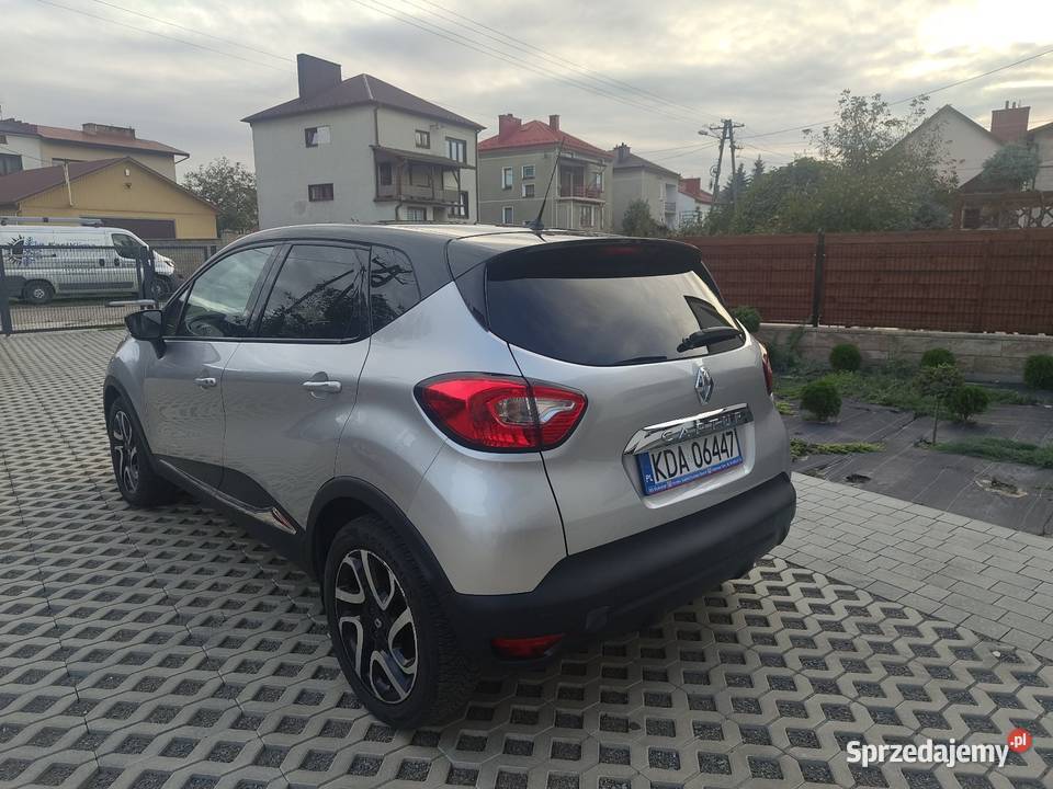 Renault Captur 15 dCi keyless navi kamera serwis