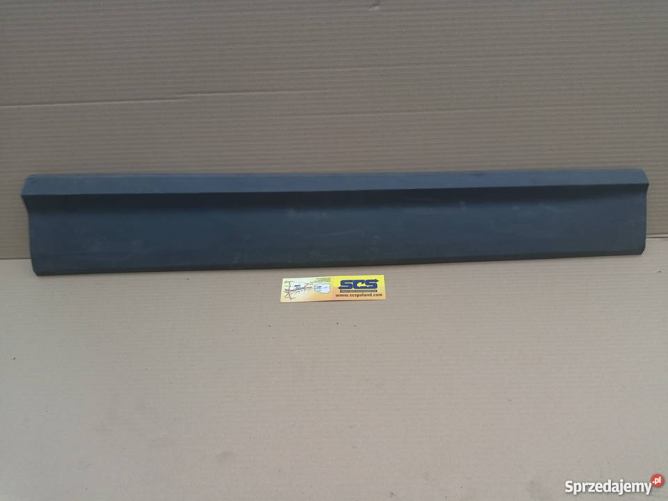 AUDI Q2 LEWA LISTWA DRZWI PRZÓD 81A853959