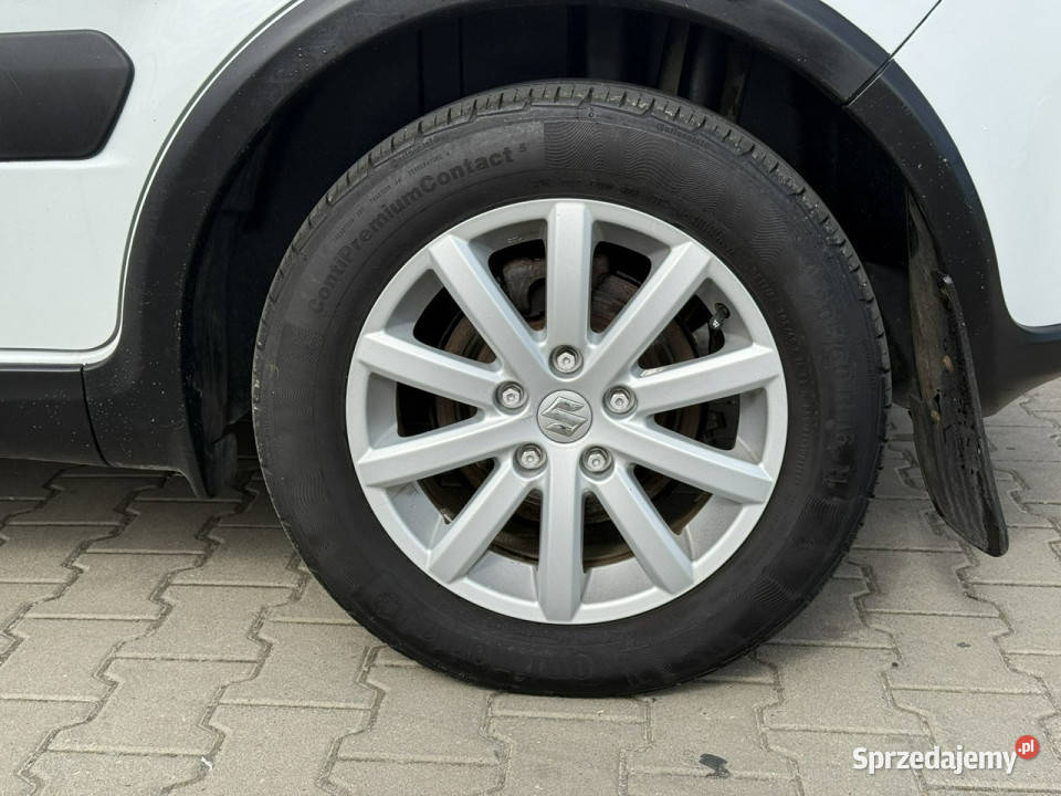 Suzuki SX4 16 Benzyna Serwisowany Gwarancja nawigacja Piekoszów