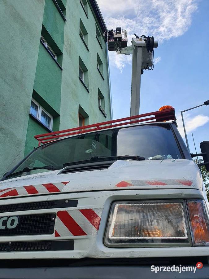 Podnośnik koszowy wynajem Zwyżka 20m małopolskie Kęty