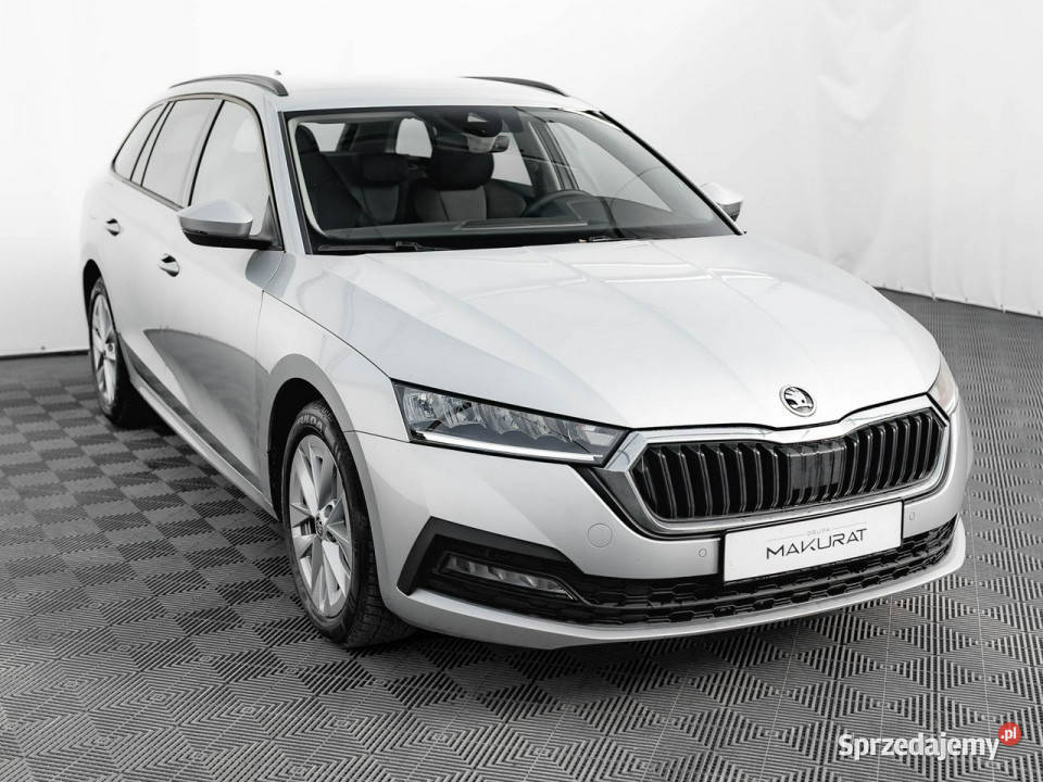 koda Octavia WD0826T15 TSI Ambition Kcofania lakier metallic Octavia Pępowo