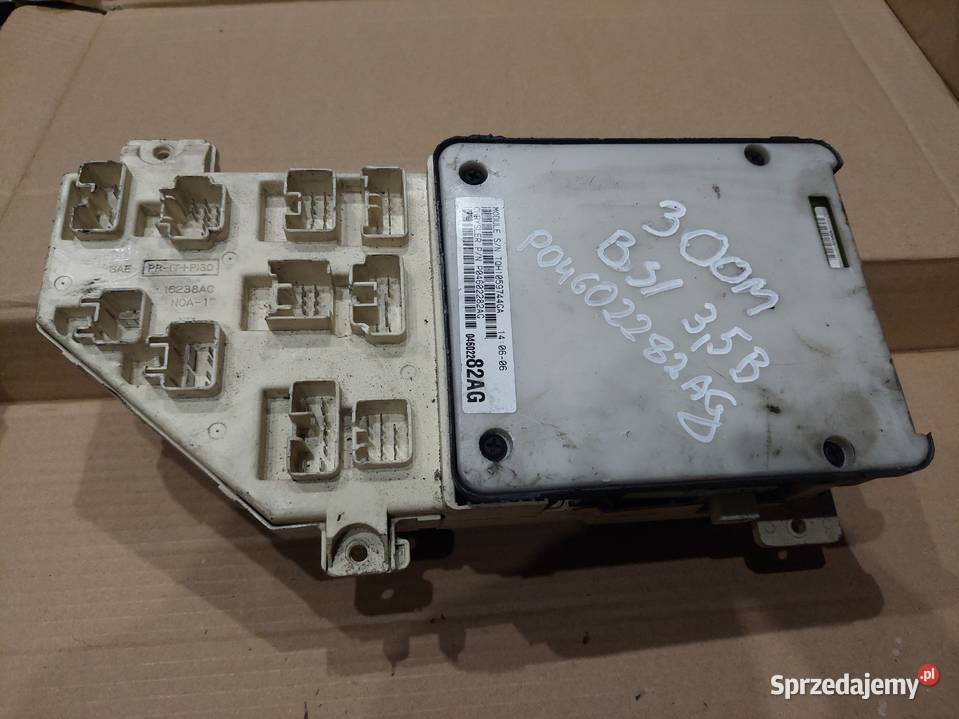 CHRYSLER 300M skrzynka bezpieczników04602282AG Kielce sprzedam