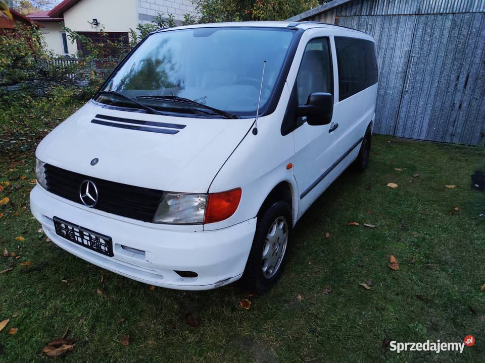 Mercedes Vito 23 TD z Portugalii stan blacharski