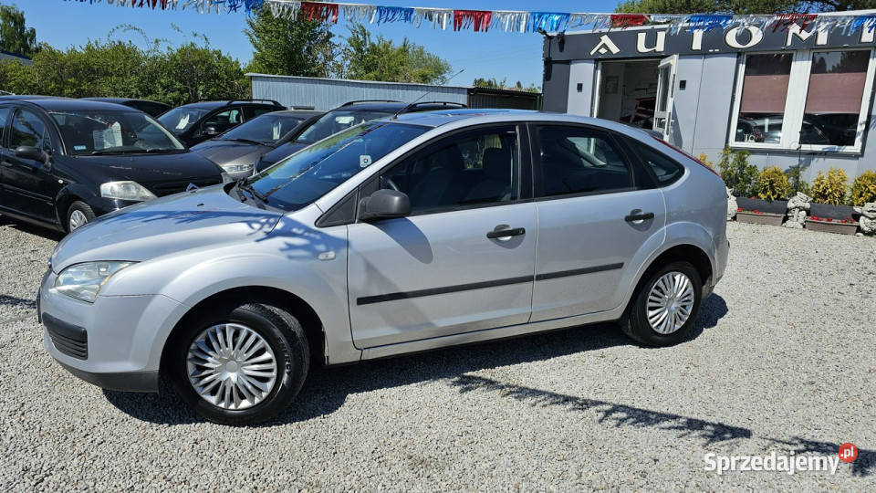 Ford Focus Oszczędny 16 benzyna Możliwa zamiana benzyna Świdnica sprzedam