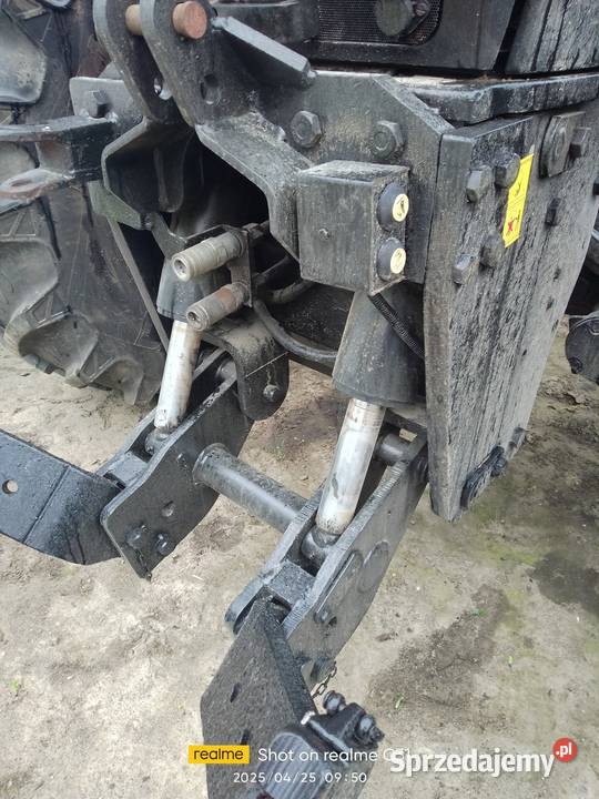 Sprzedam Massey Ferguson 8220 Przedni TUZ Praszka