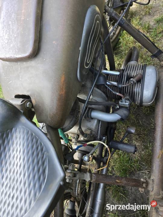 Motocykl URAL M 61 z koszem i dokumentami nieuszkodzony Aleksandrów Łódzki