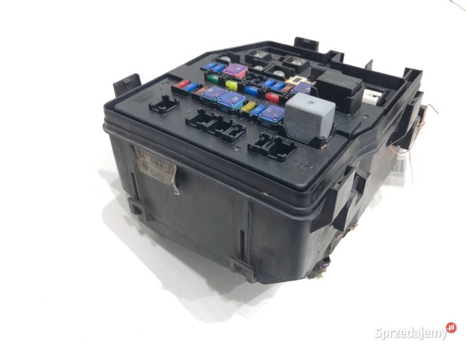 SKRZYNKA BEZPIECZNIKÓW HONDA CIVIC VIII 09SMGE02
