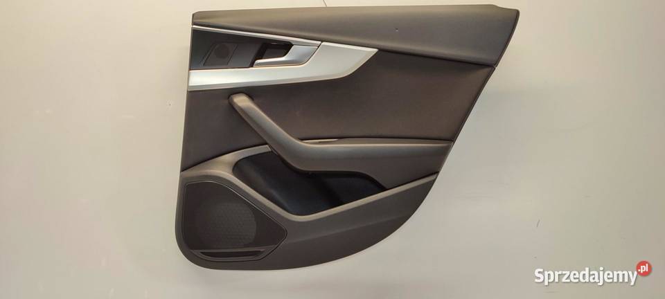 AUDI A4 B9 BOCZEK DRZWI PRAWY TYŁ 8W0867318 sprzedam