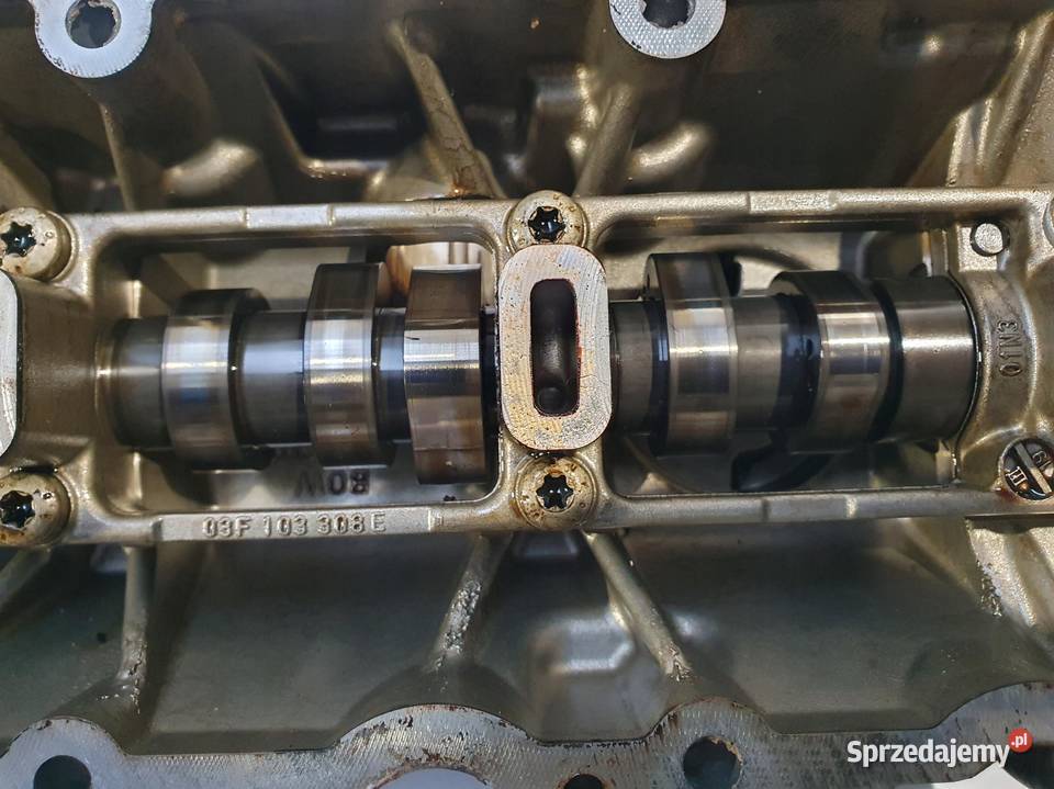 GŁOWICA CYLINDRÓW wałek VW Polo V 12 TSI Chełm