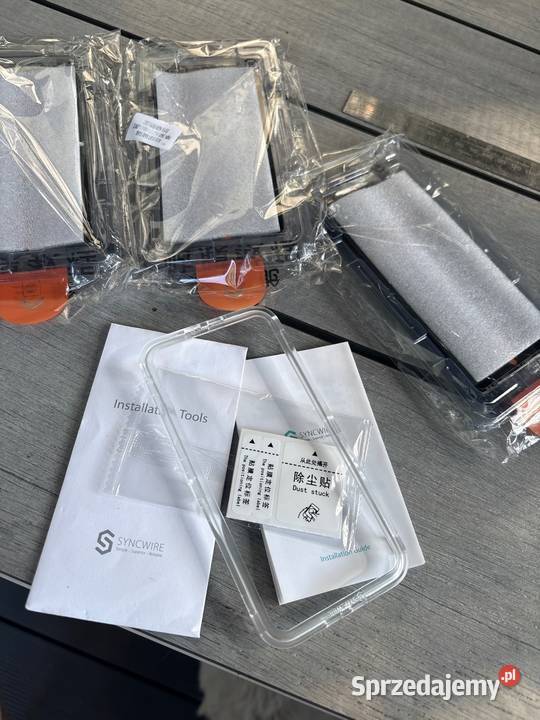 Szkło hartowane IPhone z prowadnicą sprzedam