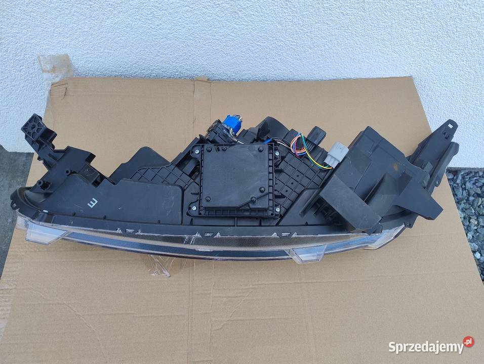 Lampa Mitsubishi Eclipse Cross prawa W3153 prawe Międzychód