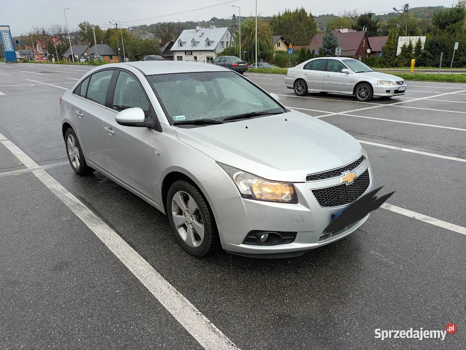 Chevrolet Cruze, Polski salon