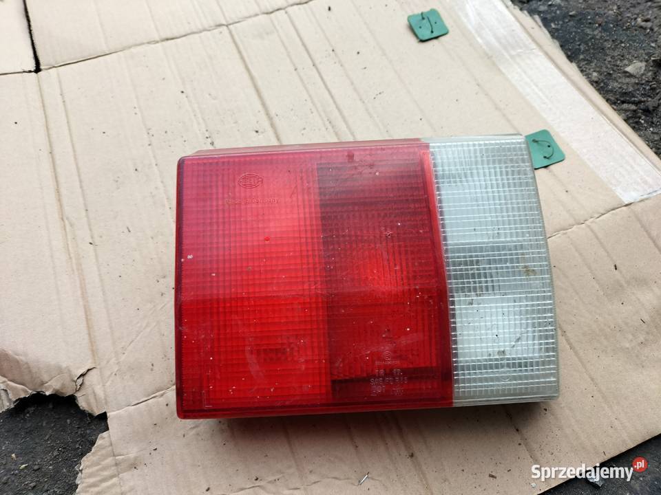 AUDI 80 B3 SEDAN B4 KOMBI LAMPA TYŁ TYLNA LEWA Kamień-Kolonia