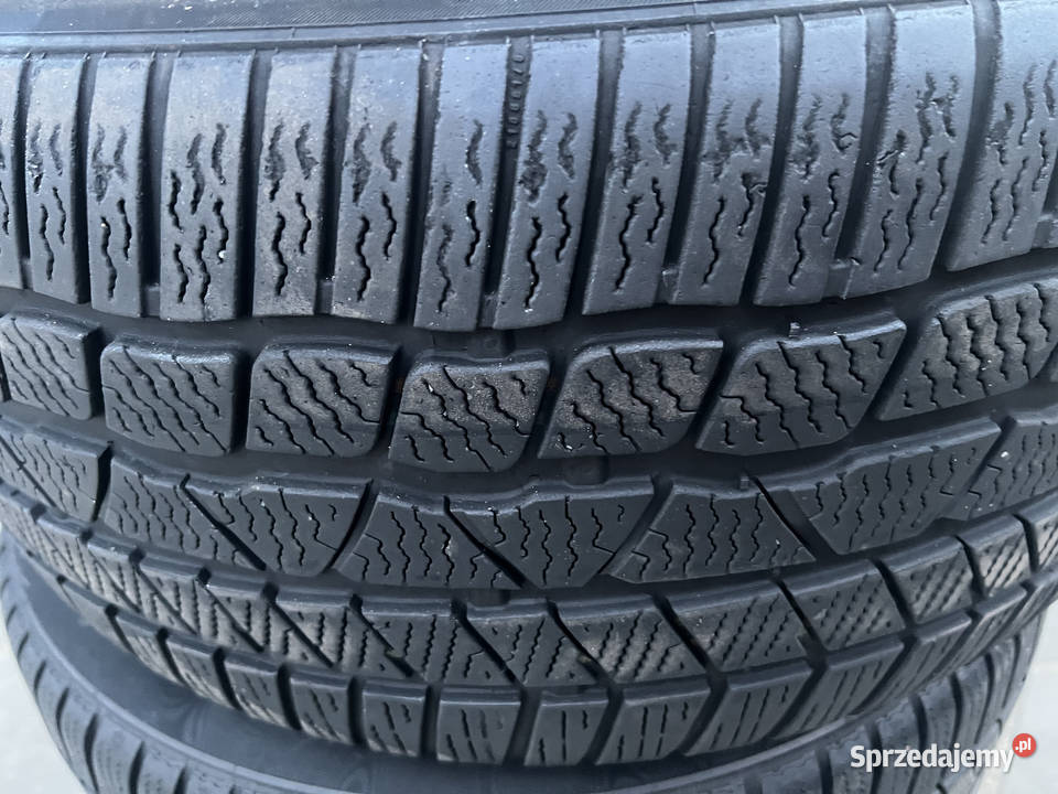 Opony zimowe 2553519 Continental 4 sztuki Samochodowe wielkopolskie sprzedam