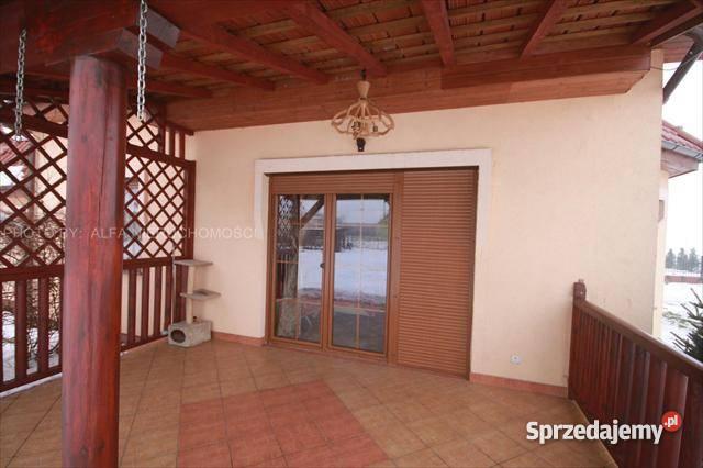 dom wolnostojący 238m2 Burkatów mieszkalny Burkatów