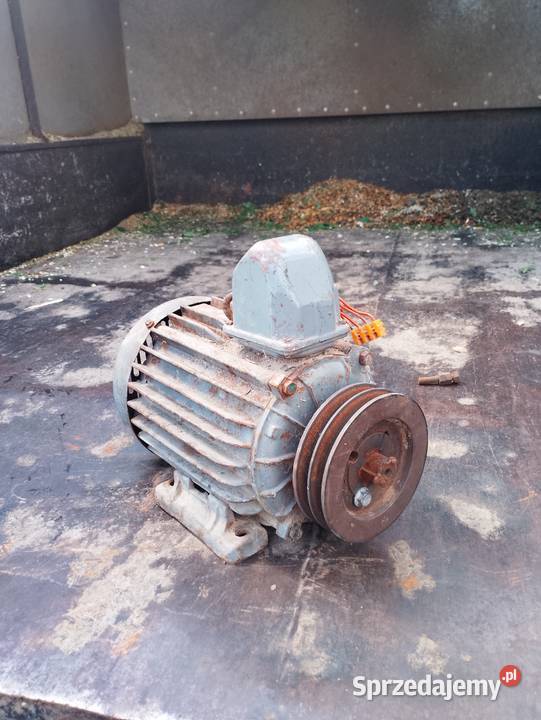 silnik 4 KW 360 W trzyfazowy Oświęcim sprzedam