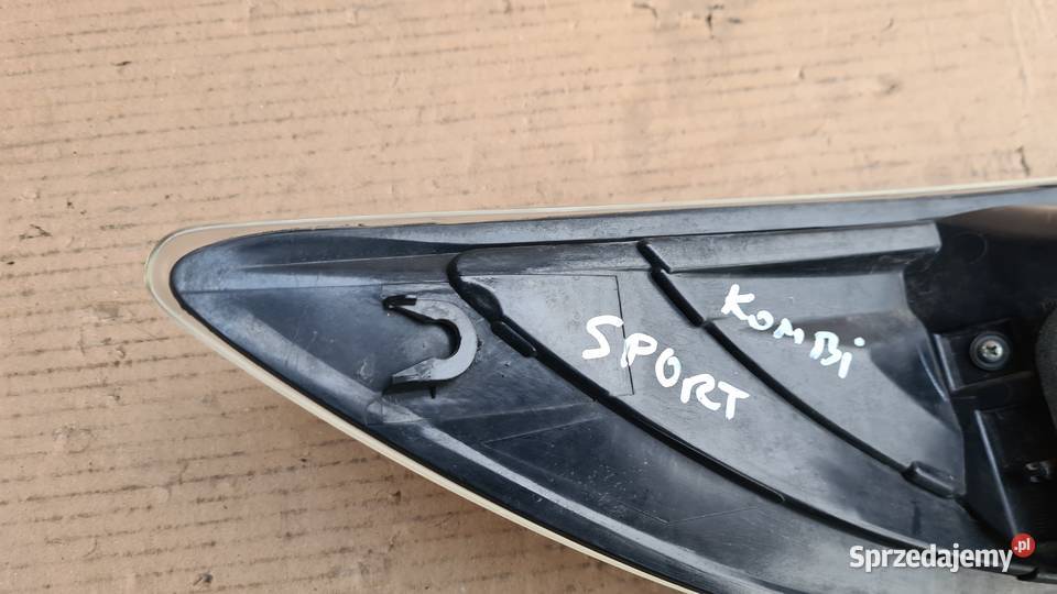 Mazda 6 GH LIFT lampa led PRAWY TYŁ w błotnik Legnica