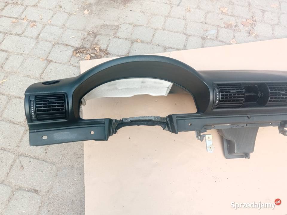 Deska rozdzielcza schowek Audi A4 B5 osobowe Kętrzyn