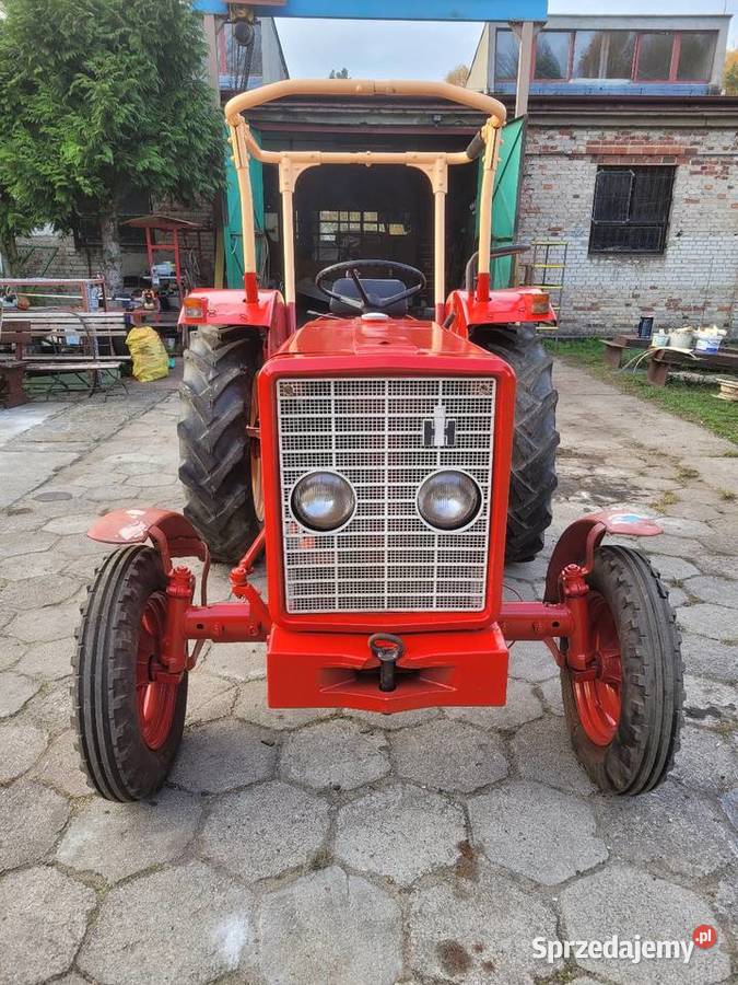 Traktor Inter Harv Mc Cormick 323 sprawny Napęd 2x4 Zakrzewo sprzedam
