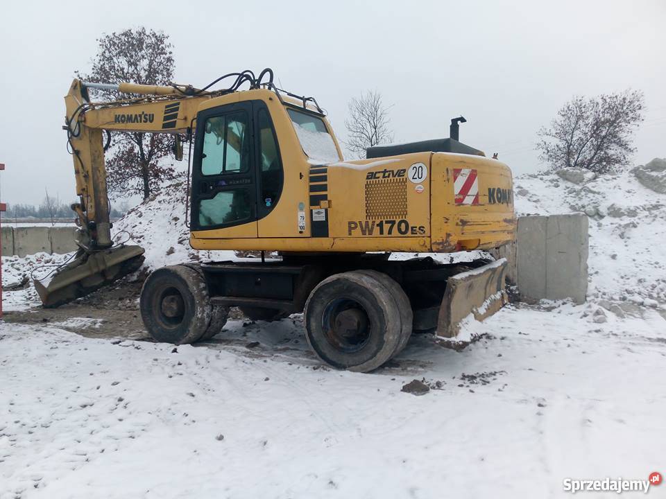 Koparka kołowa komatru pw 170 łyżka skarpowa
