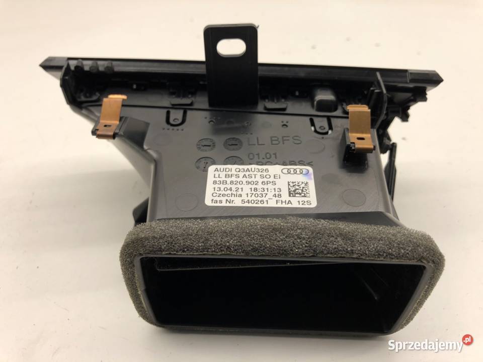 KRATKA NAWIEWU PRAWY PRZÓD AUDI Q3 II 83B820902 podkarpackie