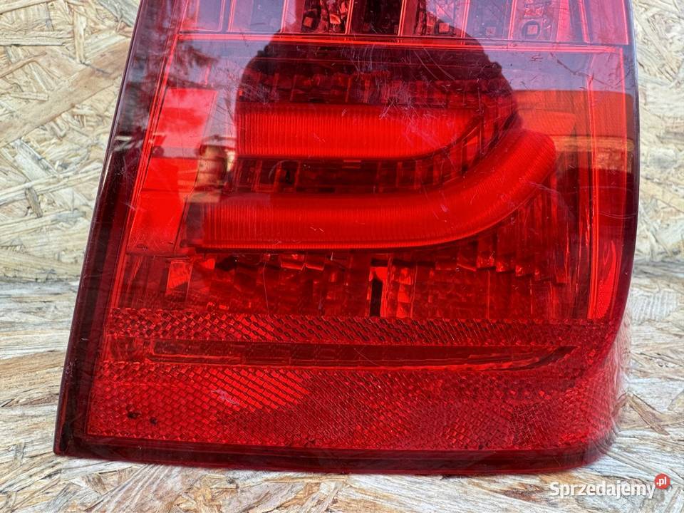 Lampa tył tylna prawa rh bmw e90 e91 lift lci Międzychód
