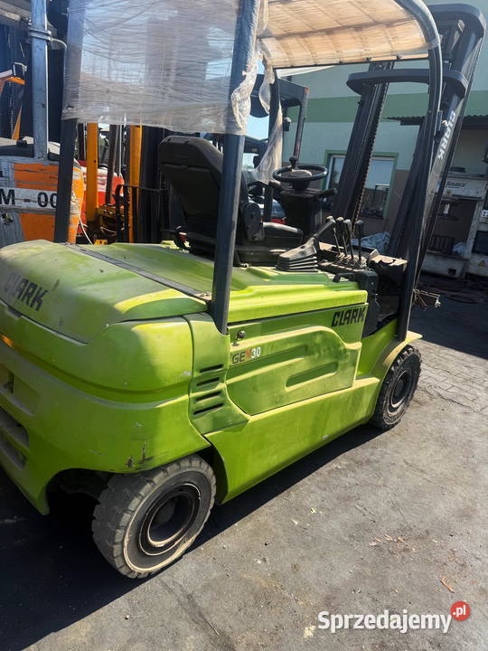 wózek widłowy CLARK GEX30 udźwig 3000 2010r w
