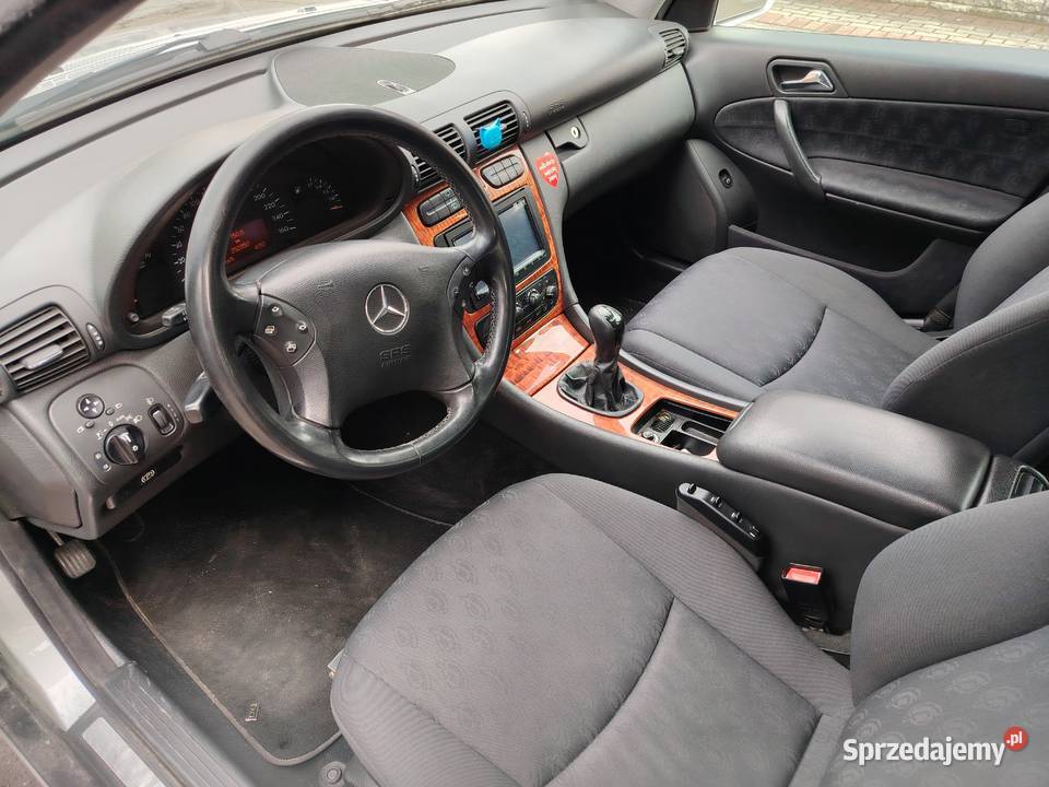 Sprzedam Mercedes C klasa W203 18 125KM