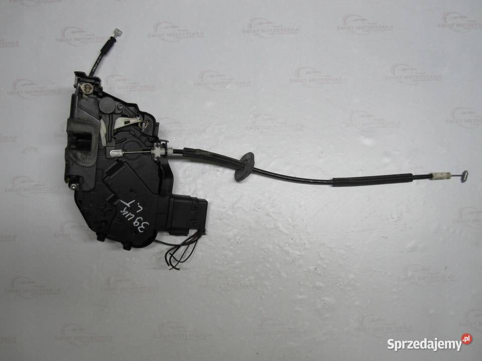 LAND ROVER DISCOVERY III 07r zamek drzwi lewy