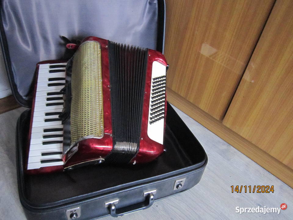 Akordeon Hohner 72 basy24 chóry VIDEO drewniane