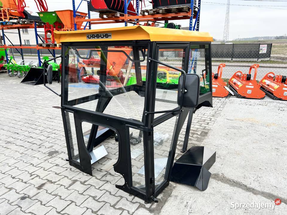 Kabina ciągnikowa Ursus C330 C360 C330 C360 T25 nieuszkodzony sprzedam