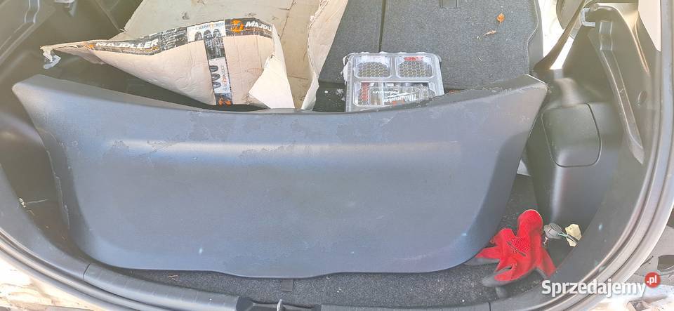 PLASTIK OSŁONA TYLNEJ KLAPY BAGAŻNIKA TOYOTA małopolskie Brzesko