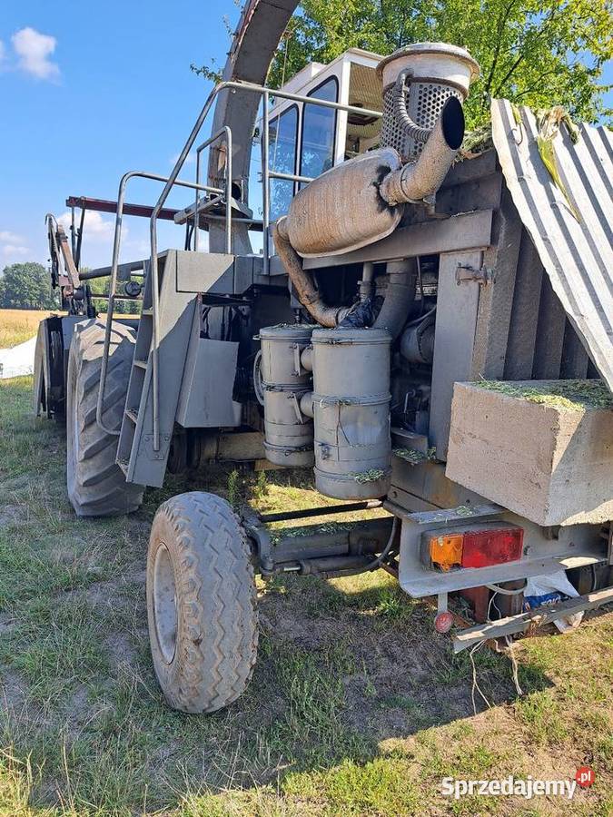 Sieczkarnia do kukurydzy w calości na części świętokrzyskie Kolonia Bobrowska Wola