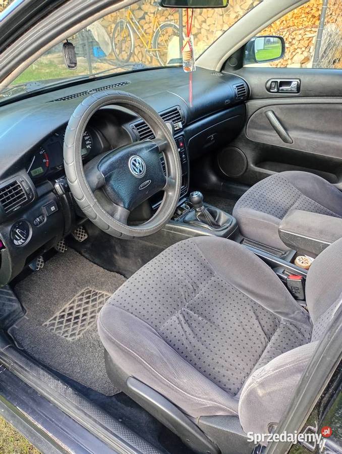 Volkswagen Passat B5 sedan 18 benzyna 20v Jarosławiec