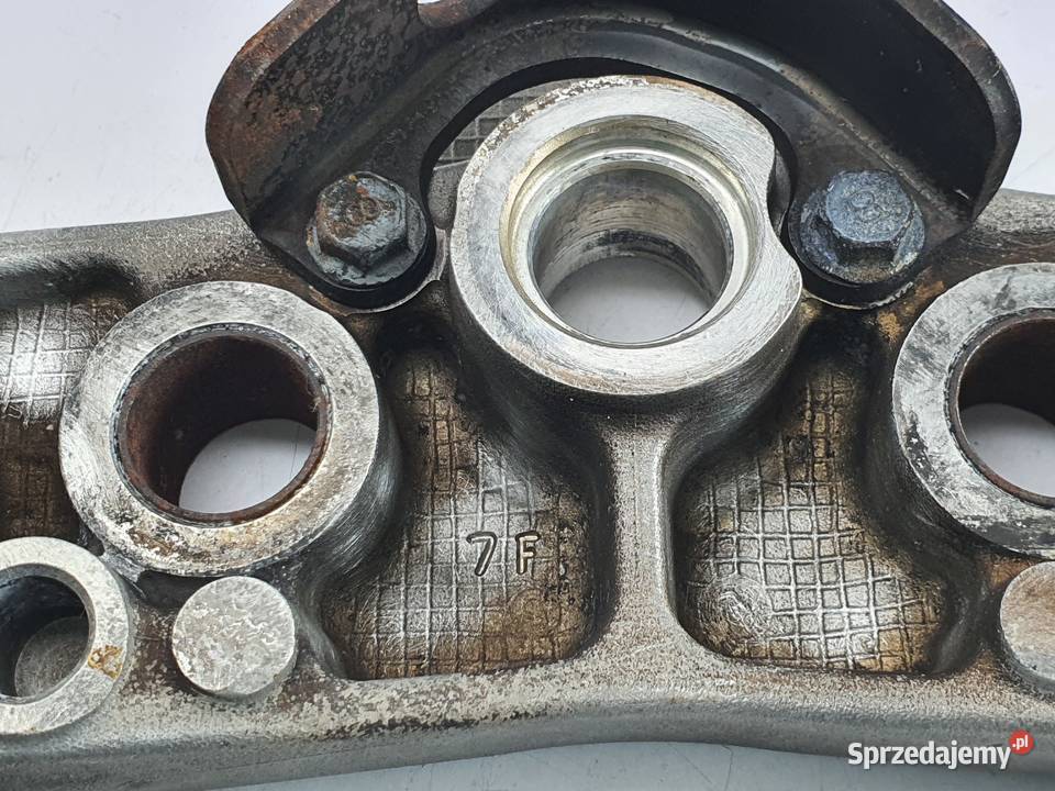 Polka Gorna Suzuki Gsr 750