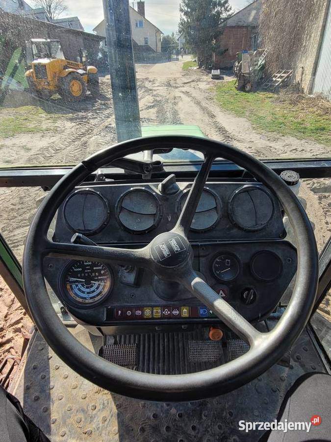 DeutzFahr DX 451 Działyń