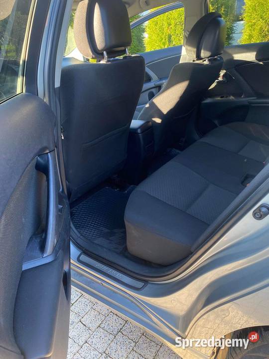 Toyota Avensis 2009 r benzyna LPG Dąbrowa Tarnowska