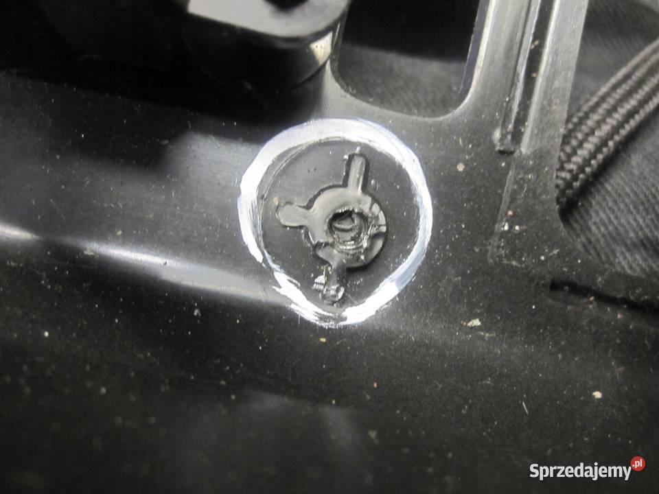 NISSAN PATHFINDER III R51 10r ramka konsoli Osłony i zaślepki