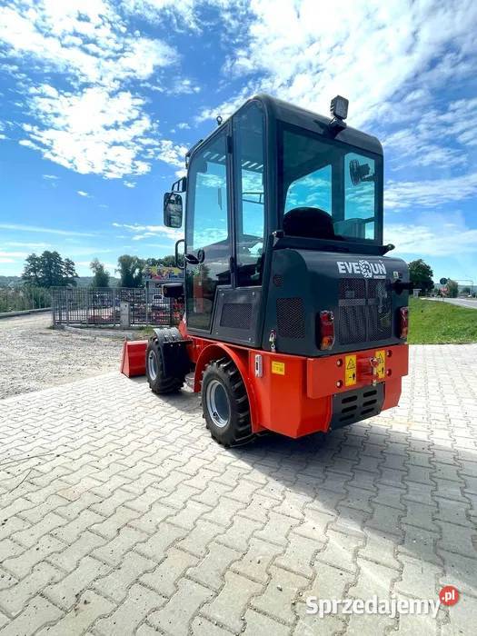 Nowa mini ładowarka EVERUM ER1000 udziwig1000 Koparko ładowarki