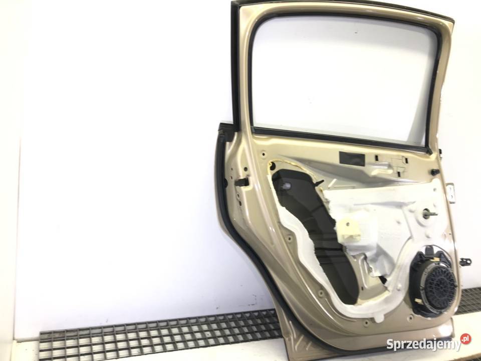 DRZWI LEWY TYŁ CITROEN C4 I Hatchback 0414 osobowe