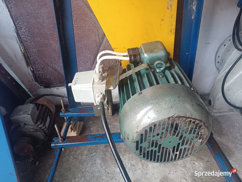 Srutownik gniotownik walcowy Jawor bak Grybów