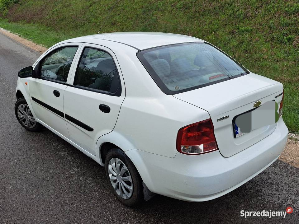 Sprzedam Szevrolet Aveo 14 8v benzyna 2004r Rok produkcji 2004 Aveo Żyrardów