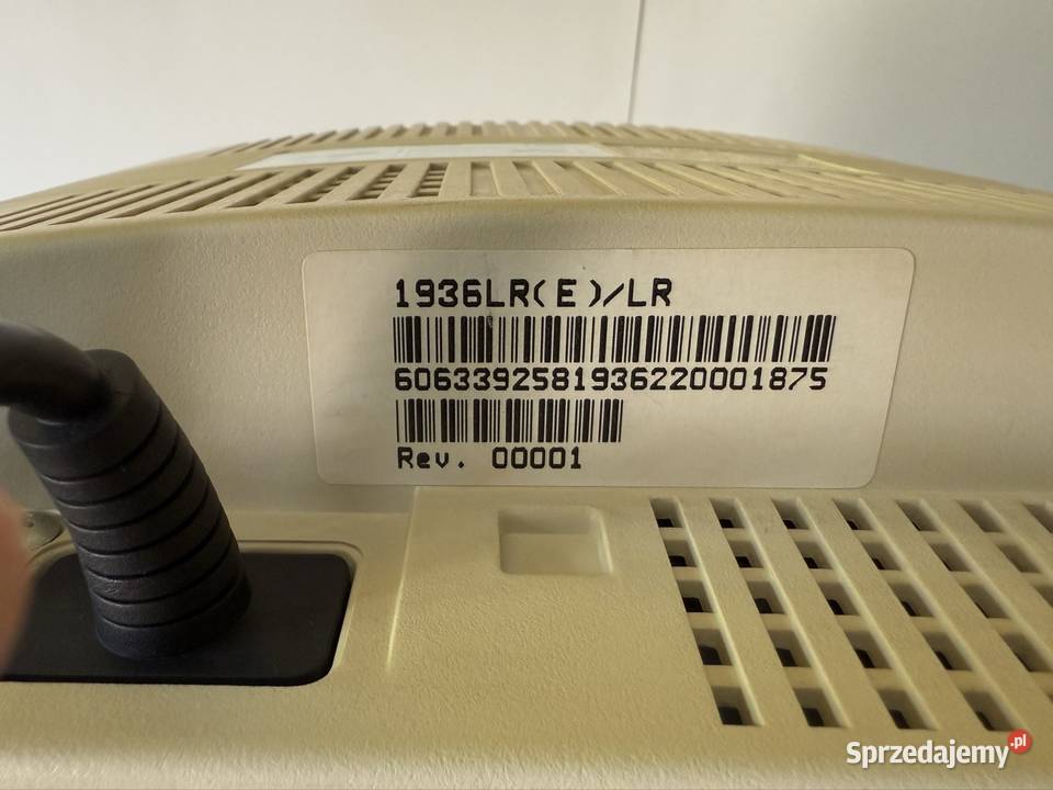 Monitor Commodore 1936LR Retro Vintage 14 CRT