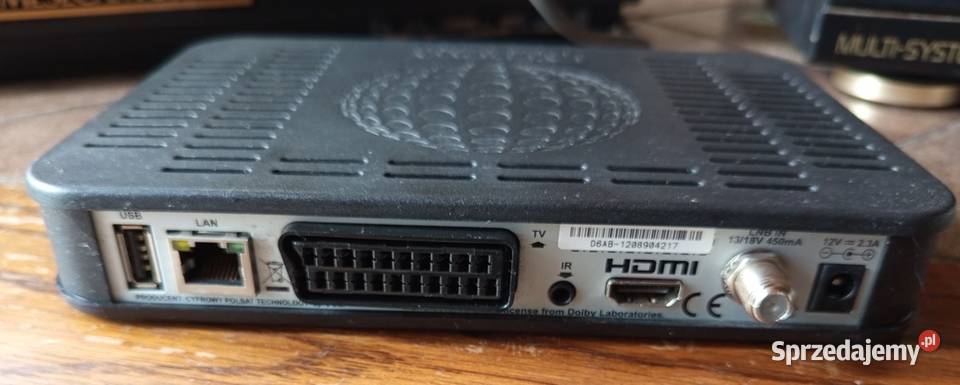 Dwa magnetowidy dekoder polsat i odtwarzacz dvd Rzeszów sprzedam