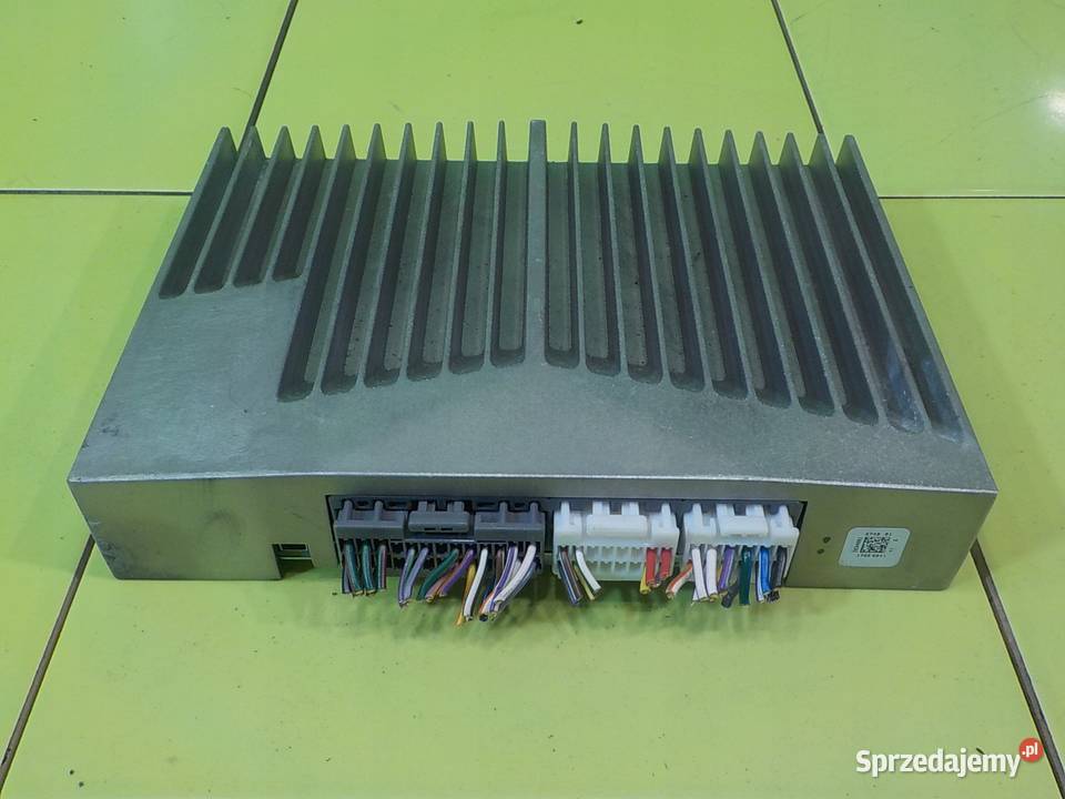 JAGUAR XE 20 D 15r SEDAN 4D wzmacniacz Suków