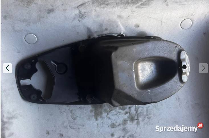 Schowek Honda lead 100 Ostrów Wielkopolski sprzedam