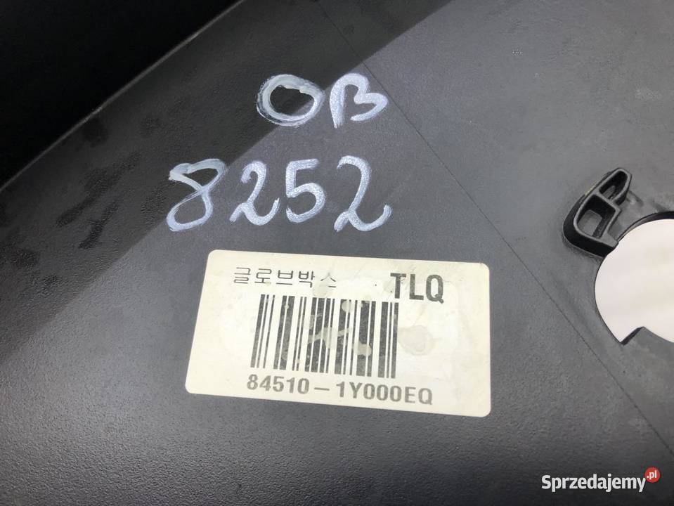 SCHOWEK PASAŻERA KIA PICANTO II 845121Y000