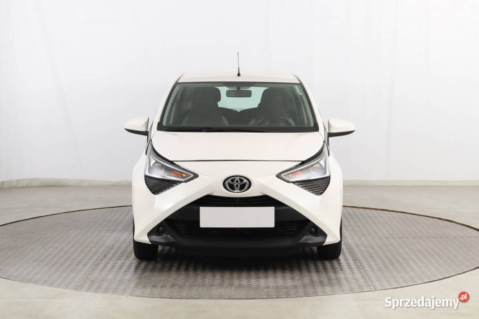 Toyota Aygo 10 VVTi światła do jazdy dziennej Zabrze sprzedam