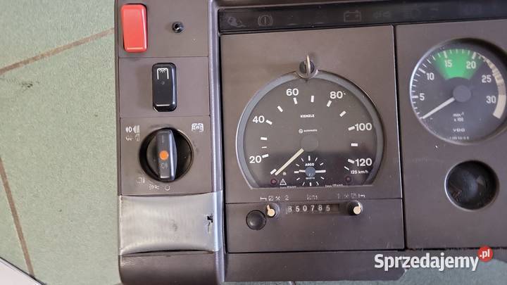 MERCEDES 1114 LICZNIK ZEGARY TACHO 6736890208 Sierakowice sprzedam